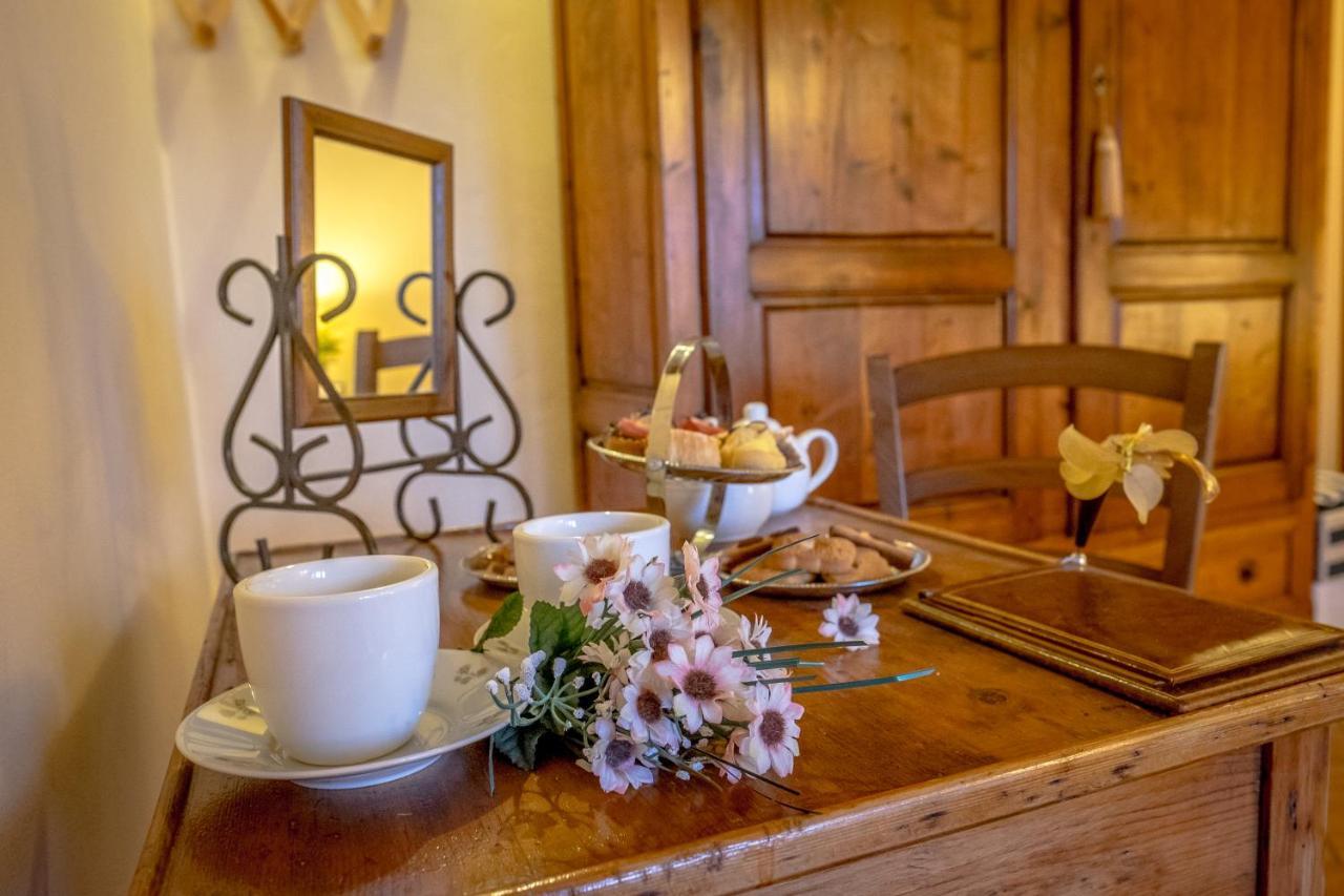 SantʼEllero Casa Al Bosco旅馆 外观 照片